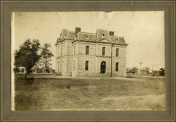 Blanco National Bank - Old Blanco Courthouse Building 19061907 ...